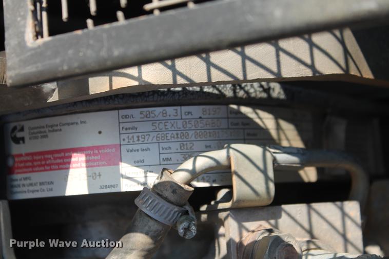 image for item DB5077 2005 Case 1850K Series II dozer