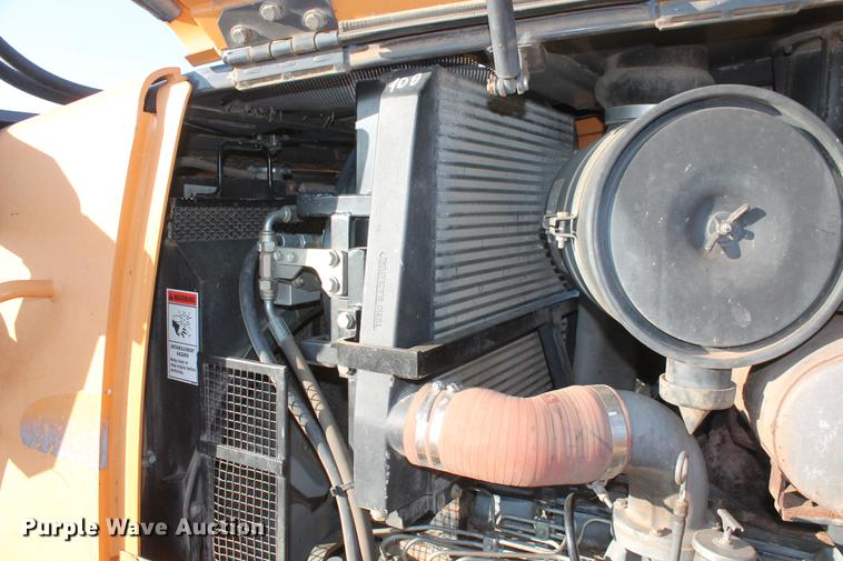 image for item DB5077 2005 Case 1850K Series II dozer