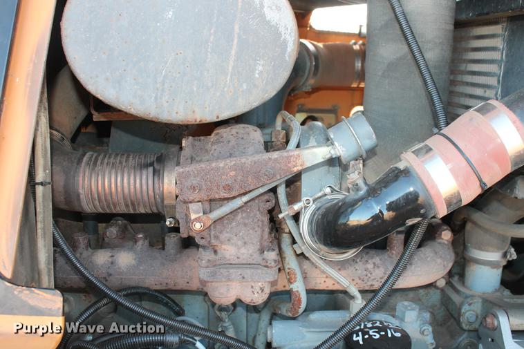 image for item DB5077 2005 Case 1850K Series II dozer