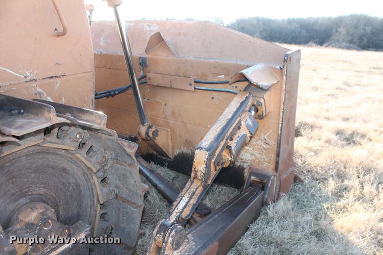image for item DB5077 2005 Case 1850K Series II dozer