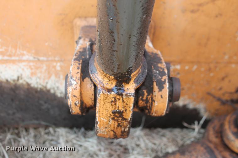 image for item DB5077 2005 Case 1850K Series II dozer