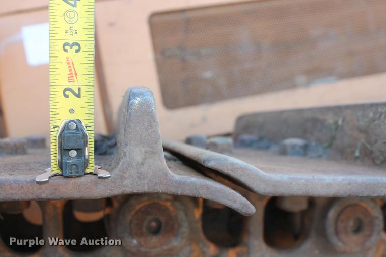 image for item DB5077 2005 Case 1850K Series II dozer