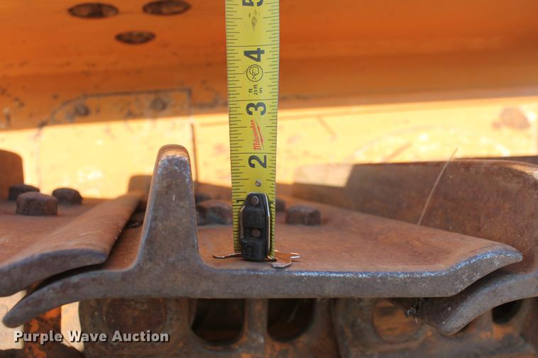 image for item DB5077 2005 Case 1850K Series II dozer