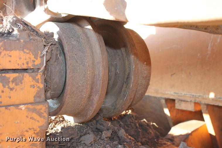 image for item DB5077 2005 Case 1850K Series II dozer