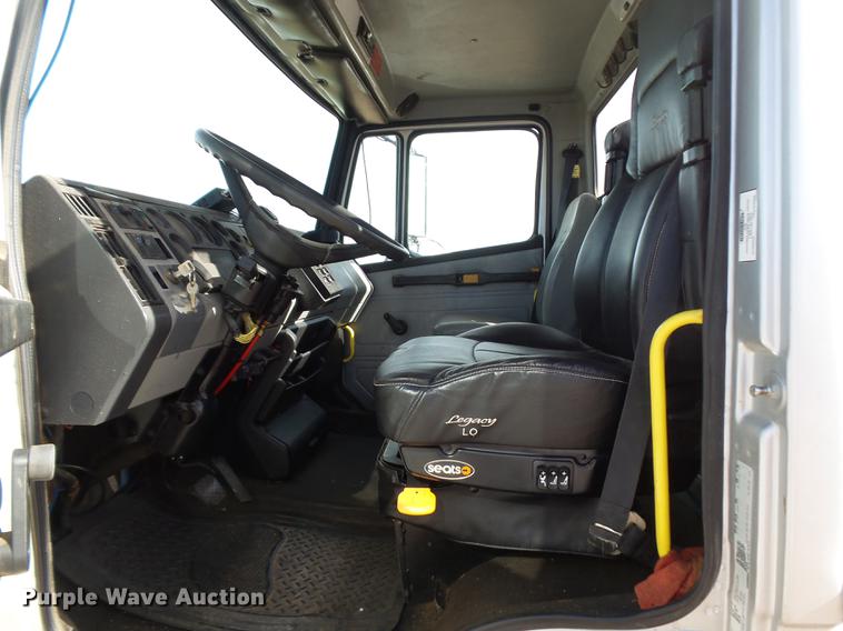 image for item DB6228 1997 Freightliner FL80 crane truck