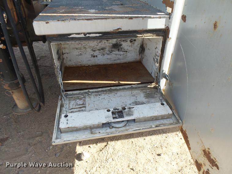 image for item DB6228 1997 Freightliner FL80 crane truck