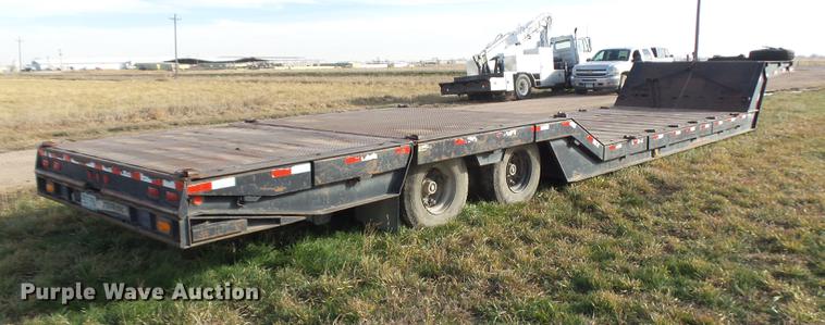 image for item DB6230 1989 Trail King TK60HTXL462 double drop deck equipment trailer