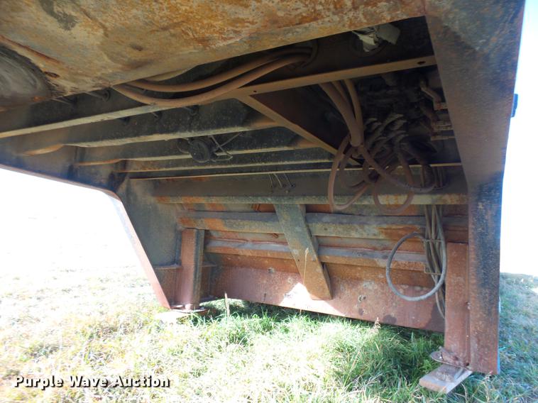 image for item DB6230 1989 Trail King TK60HTXL462 double drop deck equipment trailer
