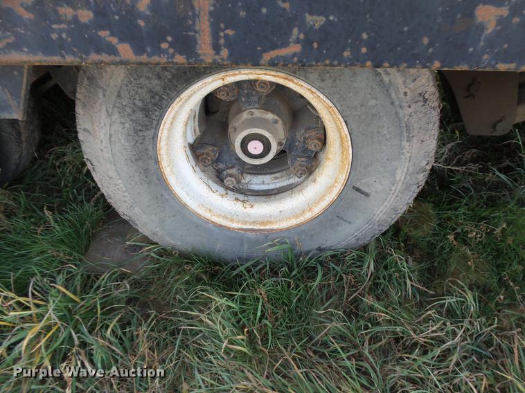 image for item DB6230 1989 Trail King TK60HTXL462 double drop deck equipment trailer