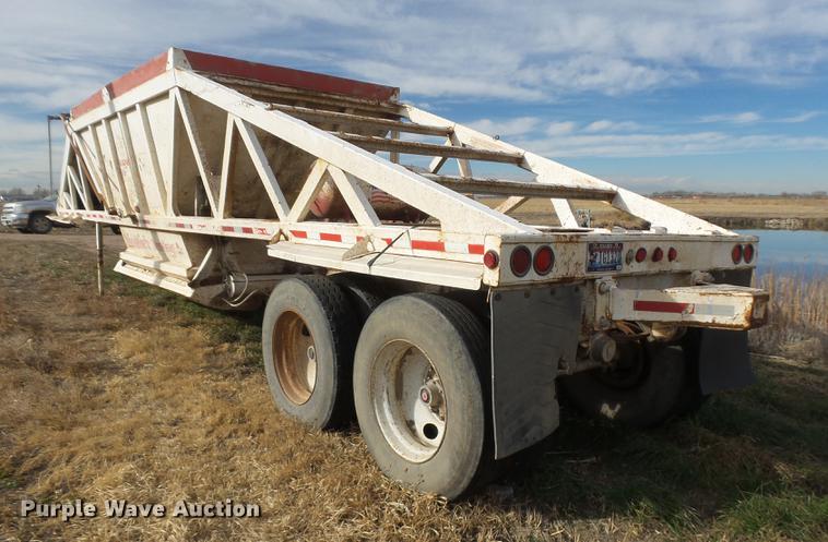 image for item DB6231 1990 Ranch LW20023 bottom dump trailer