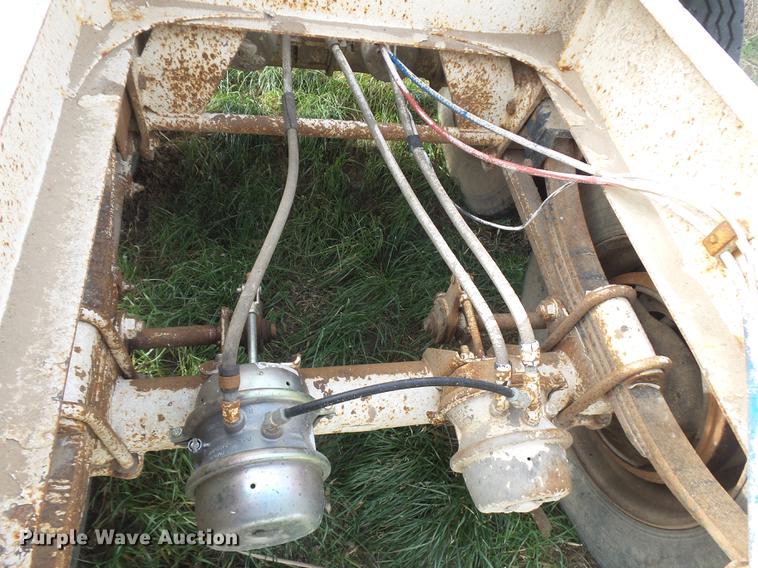 image for item DB6231 1990 Ranch LW20023 bottom dump trailer