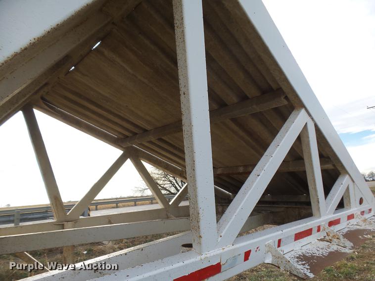 image for item DB6231 1990 Ranch LW20023 bottom dump trailer