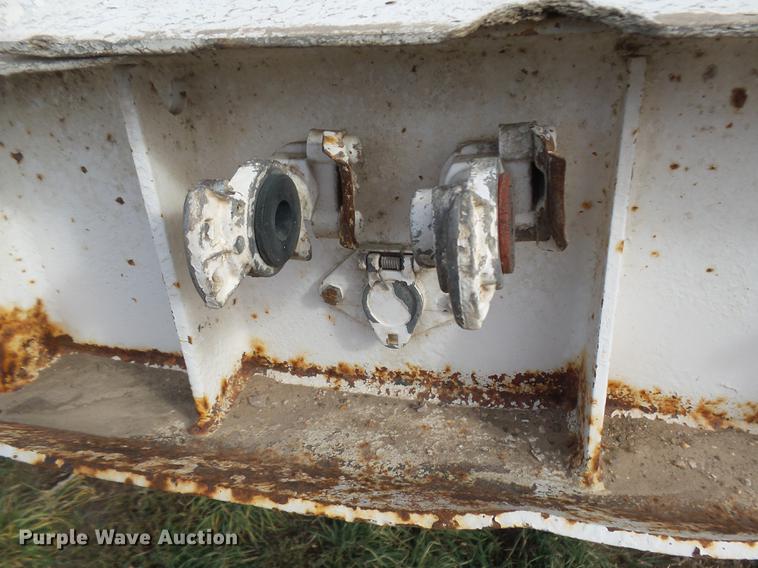 image for item DB6231 1990 Ranch LW20023 bottom dump trailer