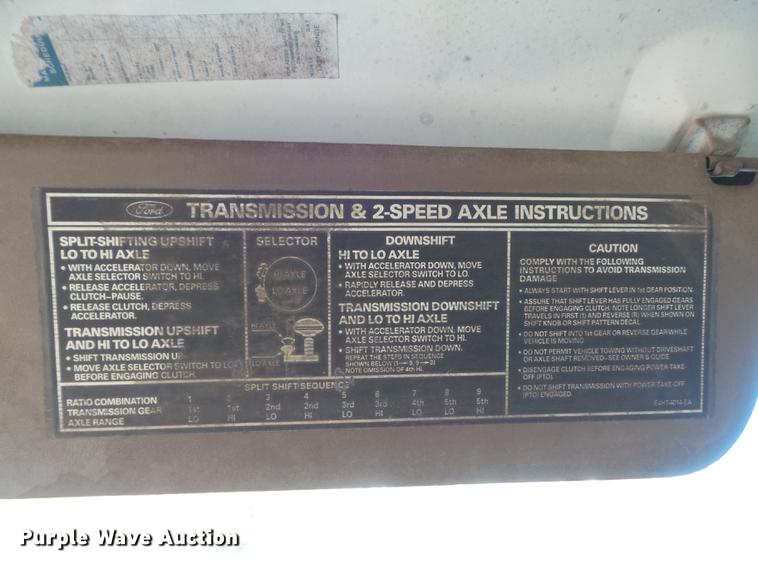 image for item DB6253 1990 Ford F700 chipper truck