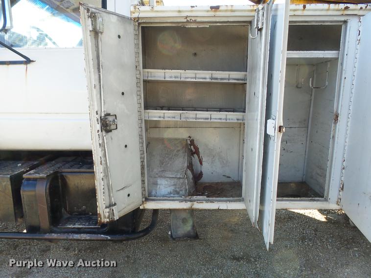 image for item DB6254 1991 GMC TopKick bucket truck