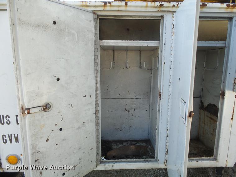 image for item DB6254 1991 GMC TopKick bucket truck