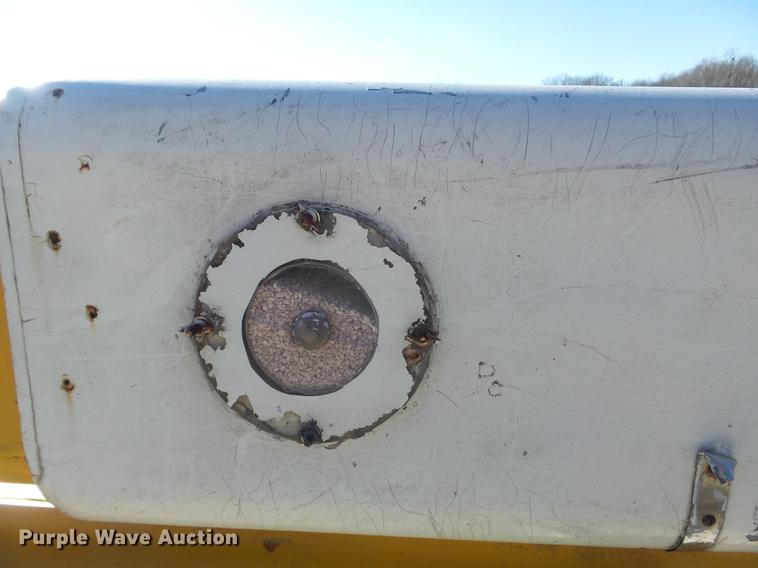 image for item DB6254 1991 GMC TopKick bucket truck