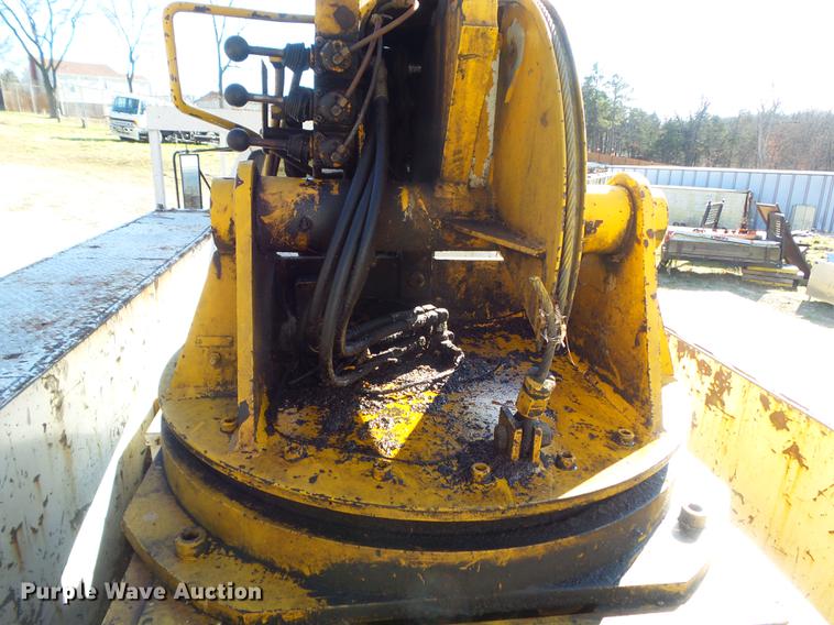 image for item DB6254 1991 GMC TopKick bucket truck