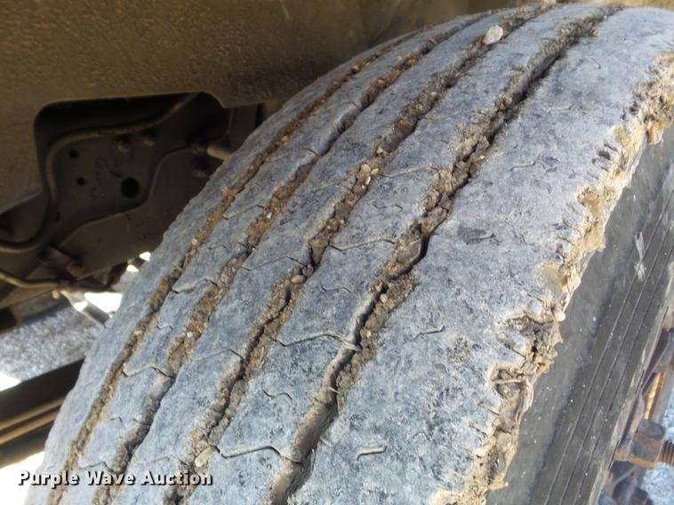 image for item DB6254 1991 GMC TopKick bucket truck