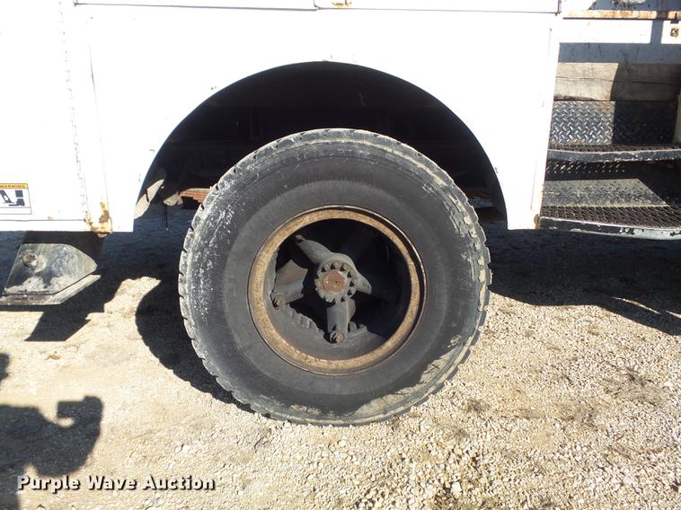 image for item DB6254 1991 GMC TopKick bucket truck