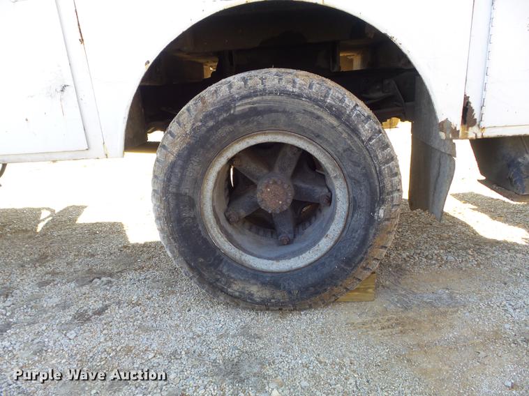 image for item DB6254 1991 GMC TopKick bucket truck