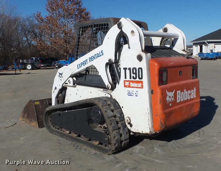 image for item DB6261 2008 Bobcat T190 skid steer