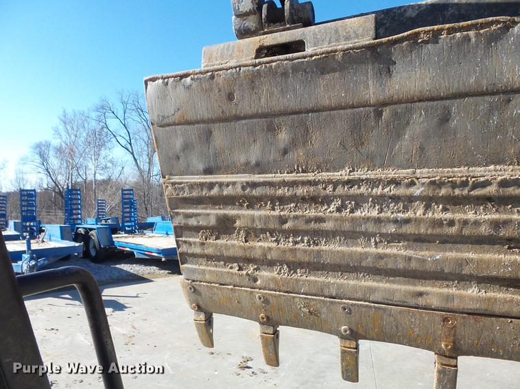 image for item DB6261 2008 Bobcat T190 skid steer