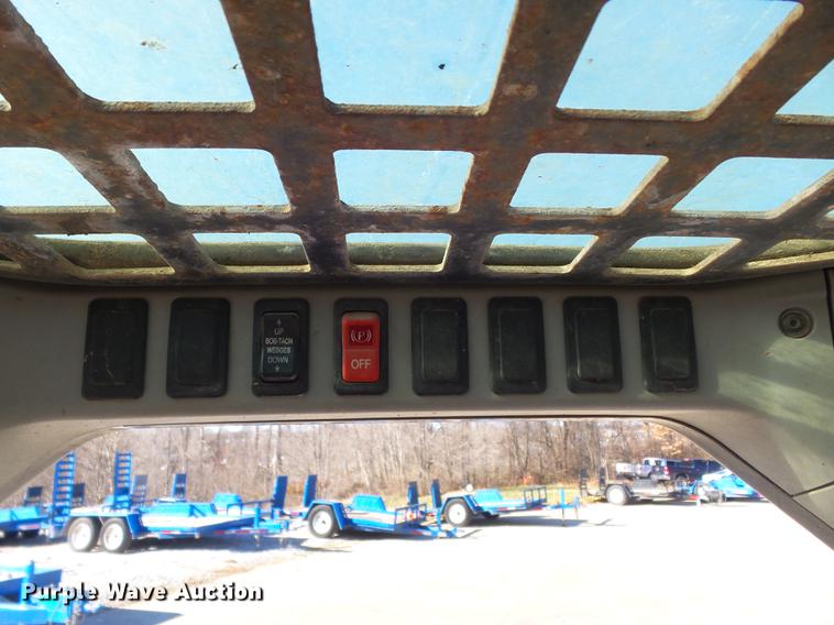 image for item DB6261 2008 Bobcat T190 skid steer