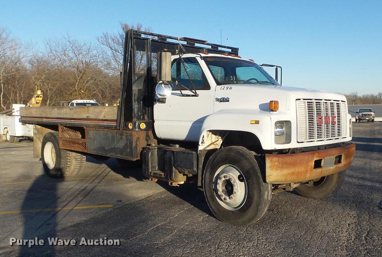 image for item DB6262 1994 GMC TopKick flatbed truck