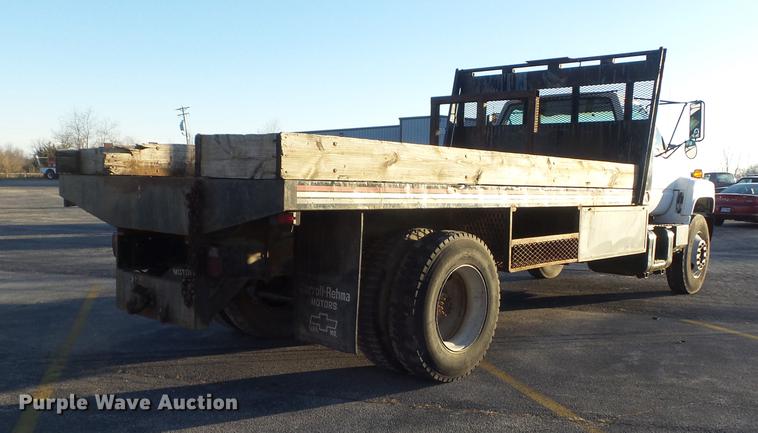 image for item DB6262 1994 GMC TopKick flatbed truck