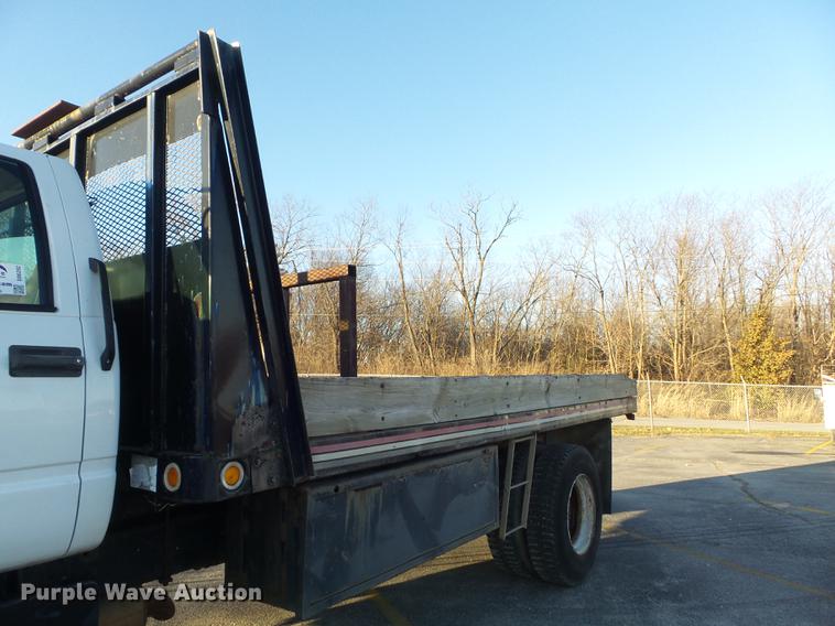 image for item DB6262 1994 GMC TopKick flatbed truck