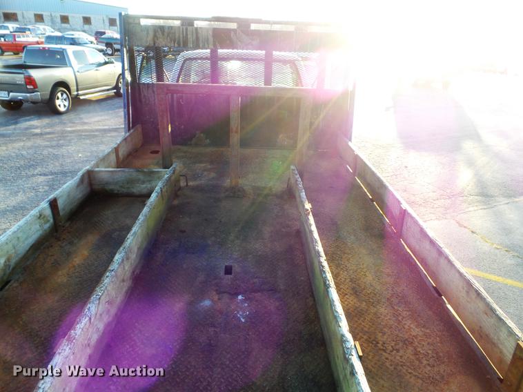 image for item DB6262 1994 GMC TopKick flatbed truck