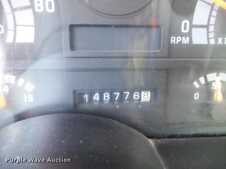 image for item DB6262 1994 GMC TopKick flatbed truck