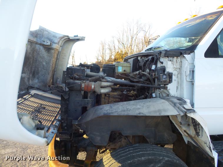 image for item DB6262 1994 GMC TopKick flatbed truck