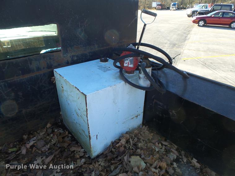 image for item DB6263 1992 GMC TopKick flatbed truck