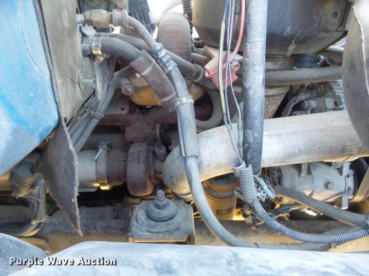 image for item DB6263 1992 GMC TopKick flatbed truck