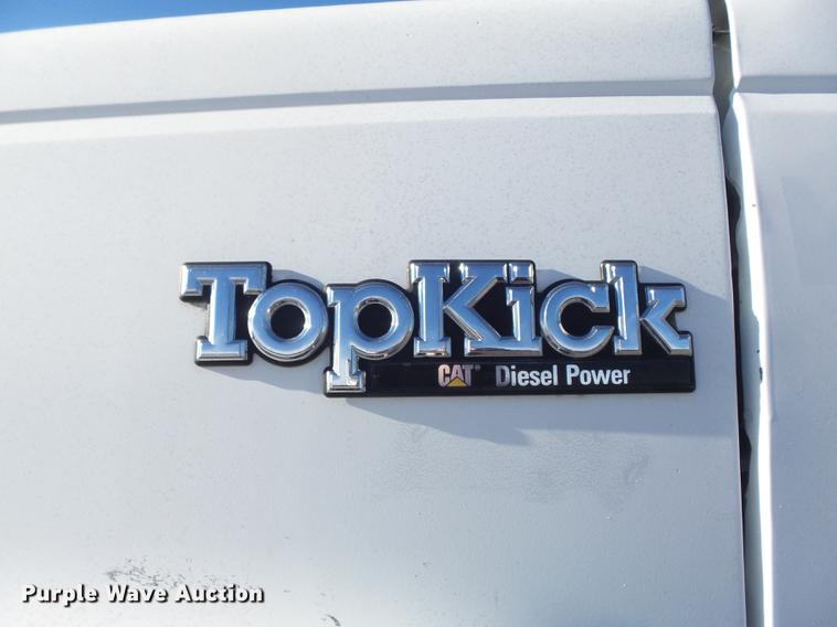 image for item DB6263 1992 GMC TopKick flatbed truck