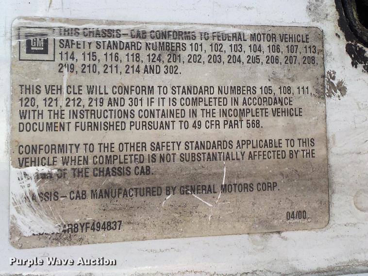 image for item DB6264 2000 Chevrolet 3500 bucket truck