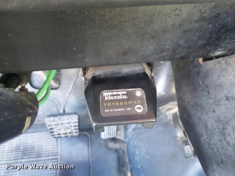 image for item DB6266 1991 International 4900 digger derrick truck