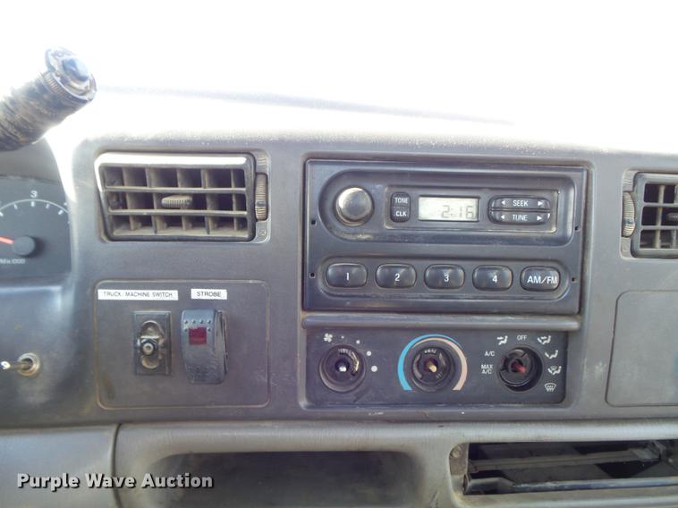 image for item DB6267 2000 Ford F350 Super Duty XL utility bed pickup truck