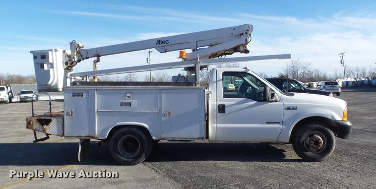 image for item DB6268 2000 Ford F350 Super Duty XL bucket truck