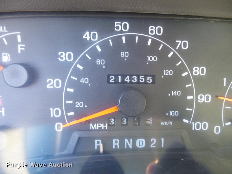 image for item DB6268 2000 Ford F350 Super Duty XL bucket truck