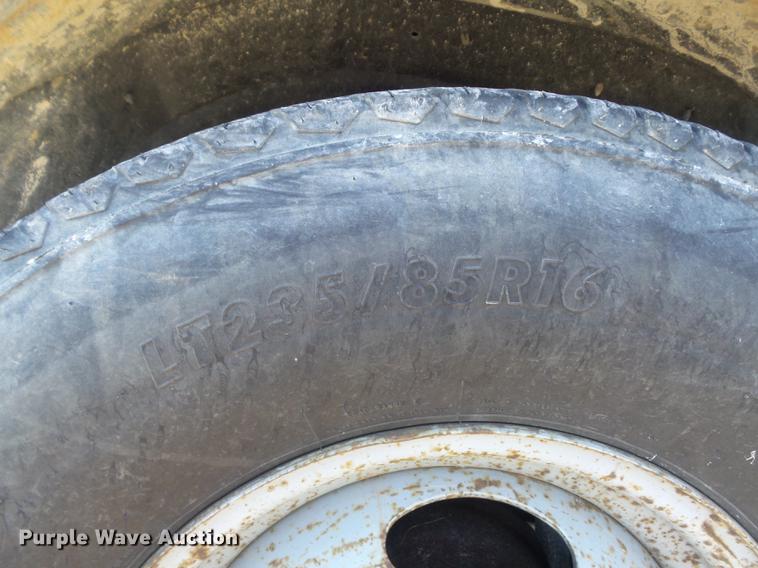 image for item DB6268 2000 Ford F350 Super Duty XL bucket truck