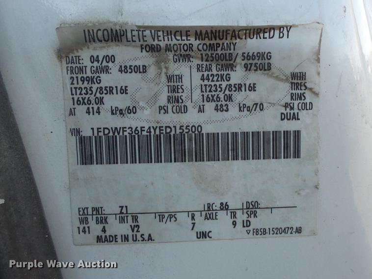 image for item DB6268 2000 Ford F350 Super Duty XL bucket truck