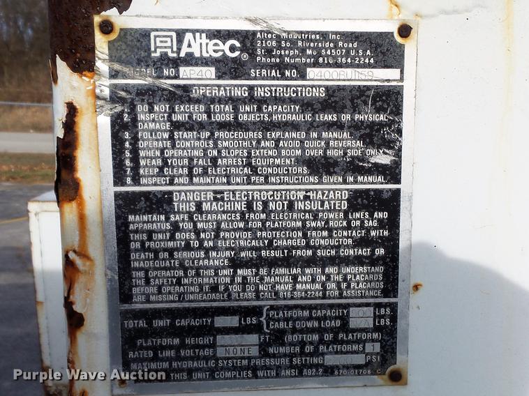 image for item DB6269 2000 Ford F650 Super Duty XL bucket truck