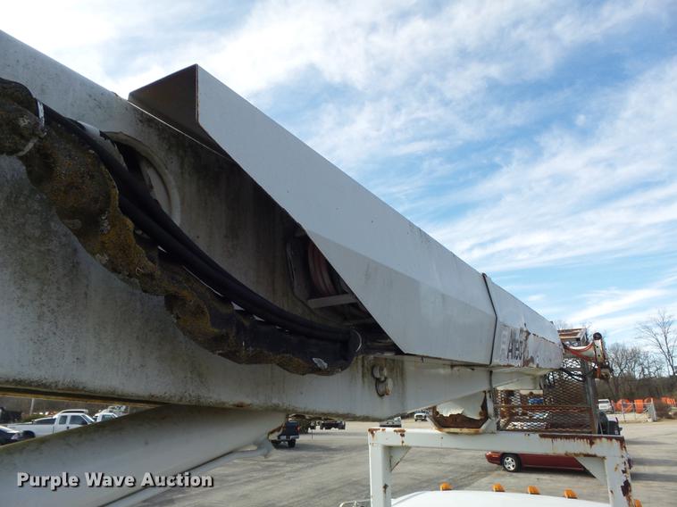 image for item DB6269 2000 Ford F650 Super Duty XL bucket truck