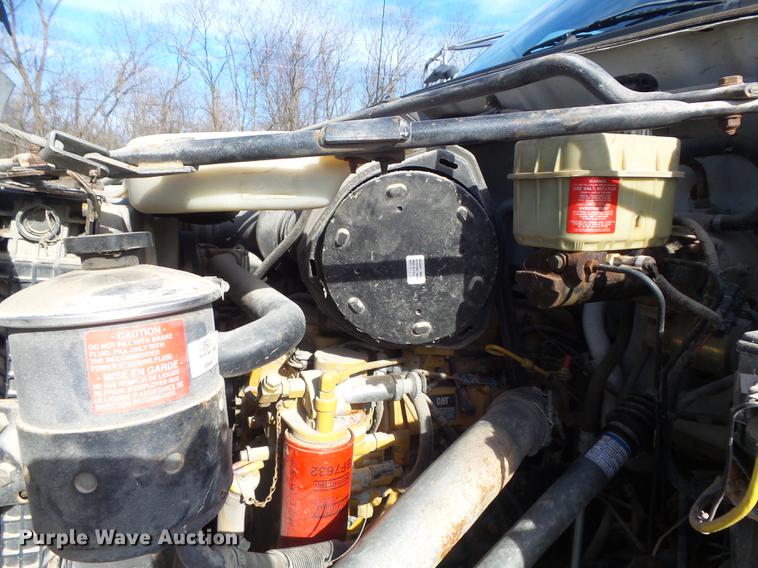 image for item DB6269 2000 Ford F650 Super Duty XL bucket truck