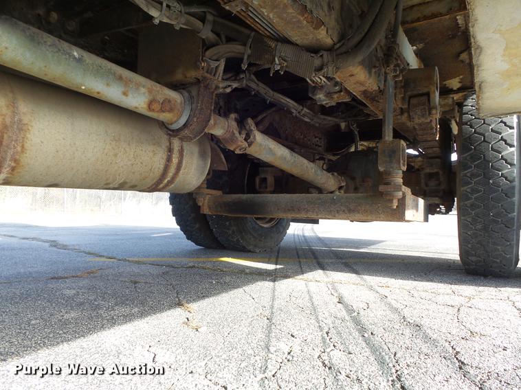 image for item DB6269 2000 Ford F650 Super Duty XL bucket truck