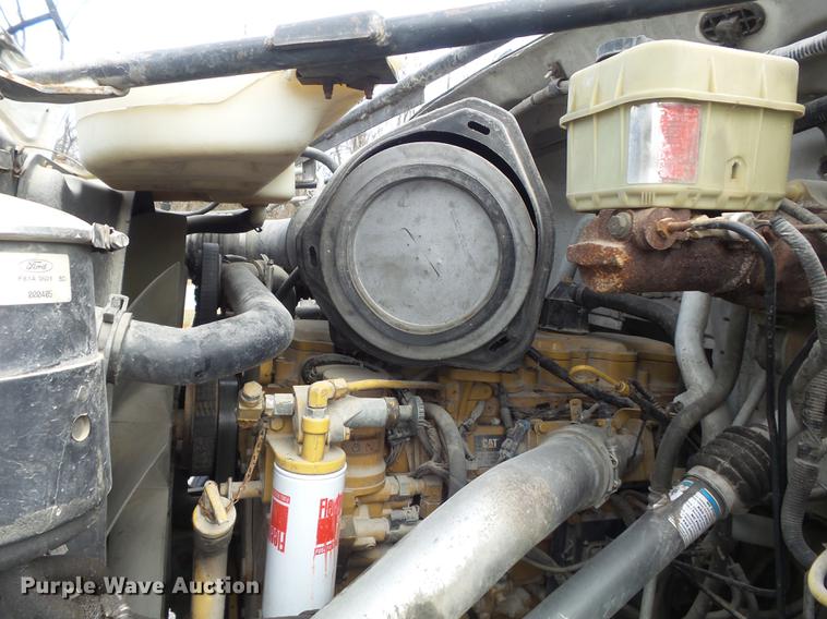 image for item DB6271 2000 Ford F650 Super Duty XL bucket truck