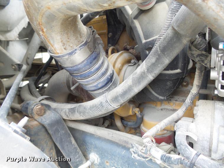 image for item DB6271 2000 Ford F650 Super Duty XL bucket truck